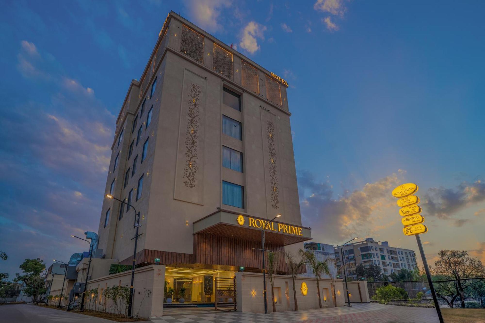 Royal Prime - A City Center Boutique Hotel In Jaipur Buitenkant foto
