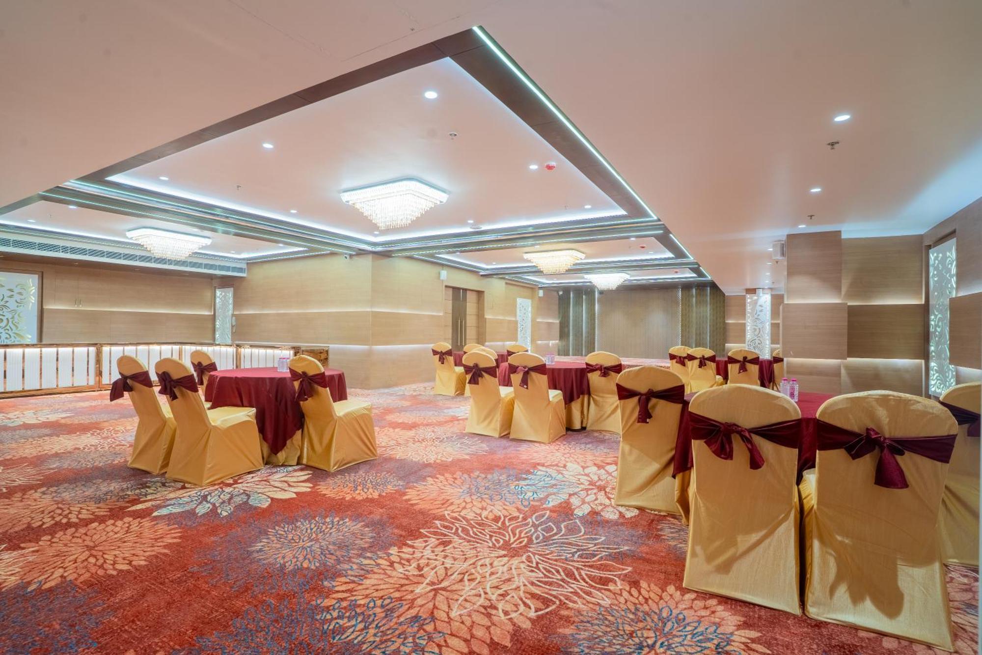 Royal Prime - A City Center Boutique Hotel In Jaipur Buitenkant foto