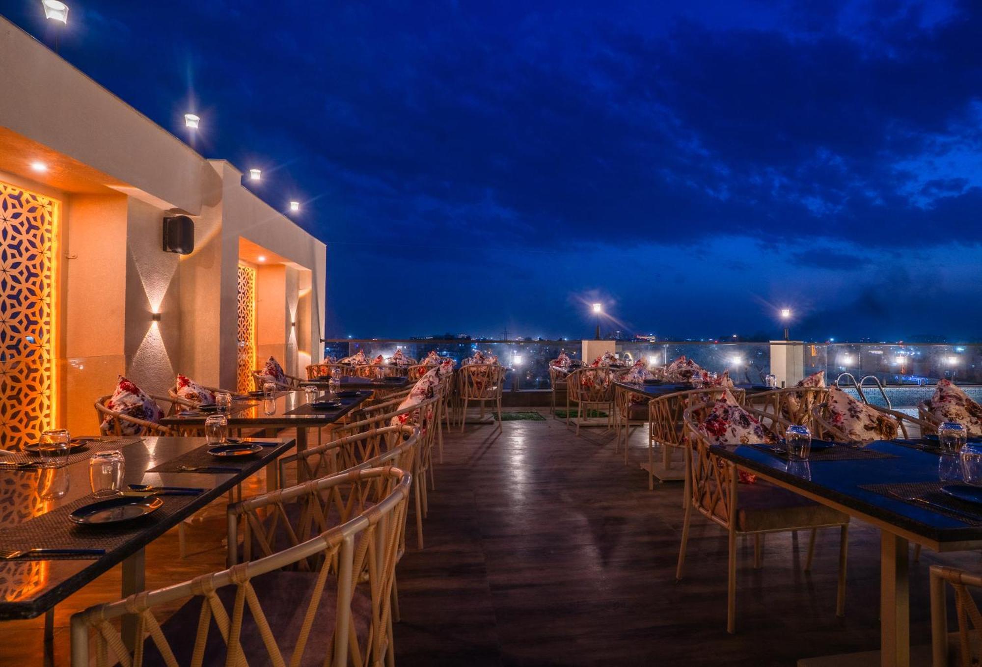 Royal Prime - A City Center Boutique Hotel In Jaipur Buitenkant foto