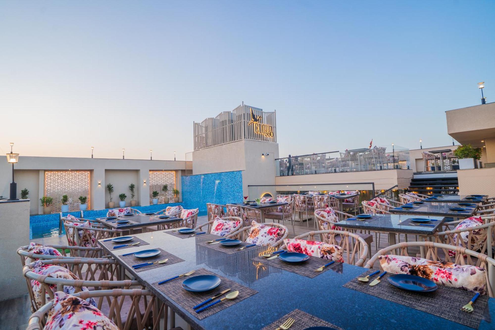 Royal Prime - A City Center Boutique Hotel In Jaipur Buitenkant foto