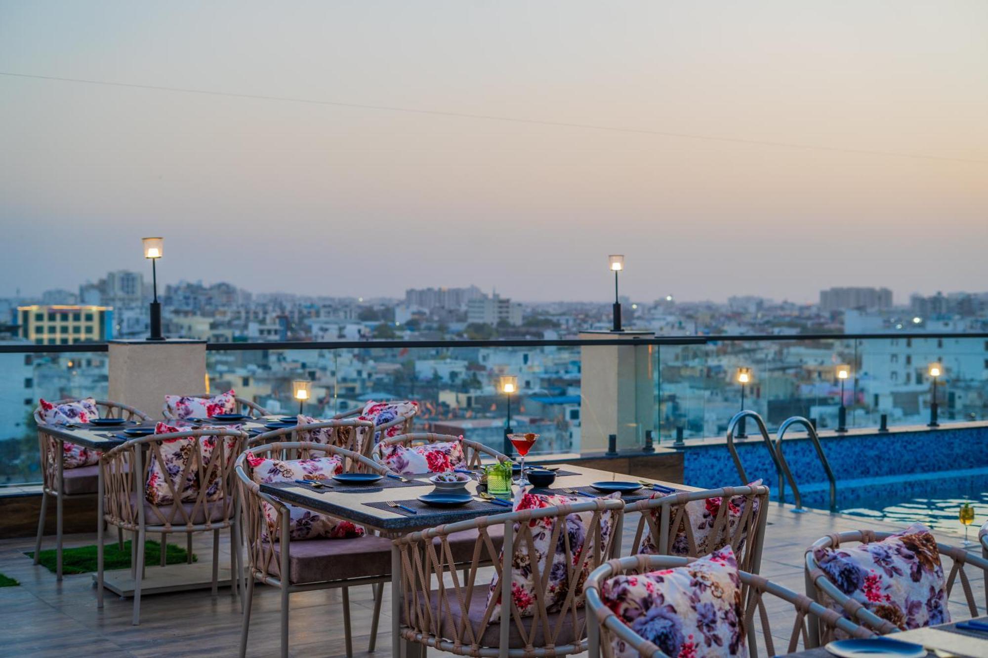 Royal Prime - A City Center Boutique Hotel In Jaipur Buitenkant foto