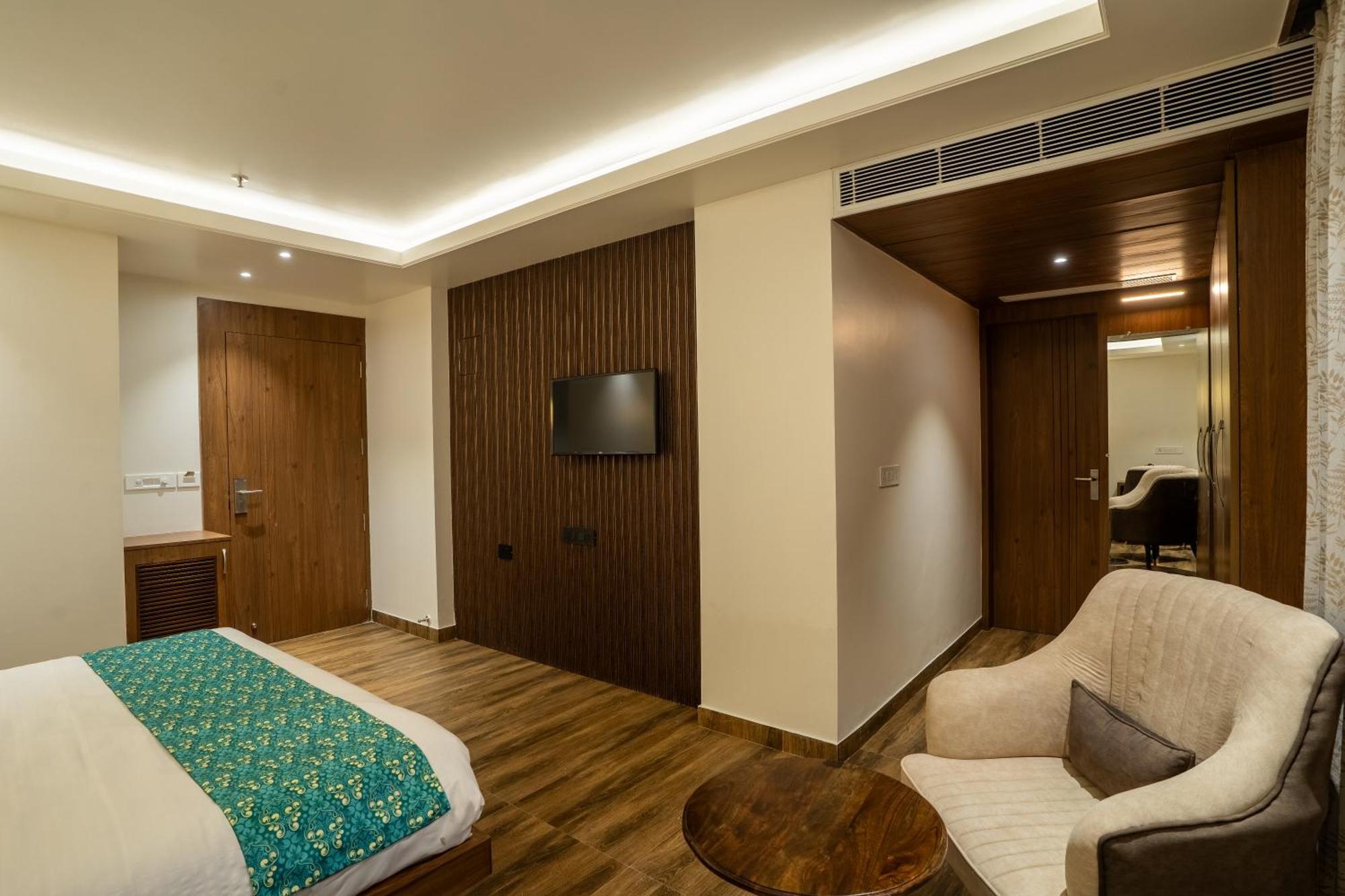 Royal Prime - A City Center Boutique Hotel In Jaipur Buitenkant foto